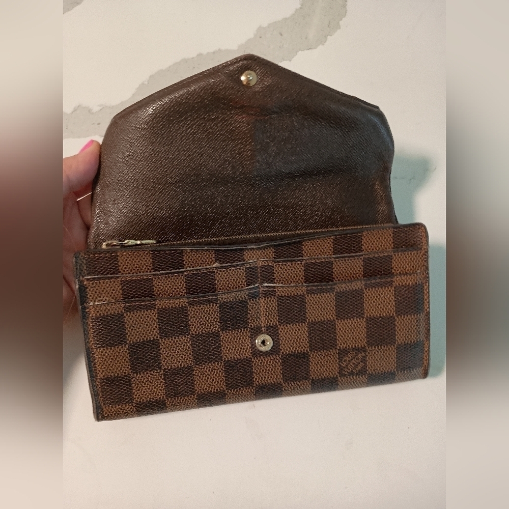 Authentic Louis Vuitton Damier Ebene Josephine Long Bifold Wallet - Picture 9 of 14
